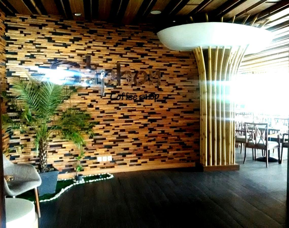Hotel Victoria River View Banjarmasin  Rum bild